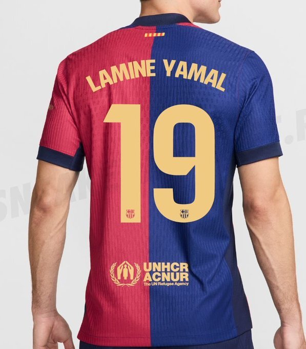 شماره پیراهن «لیونل مسی» در بارسلونا به یامال رسید