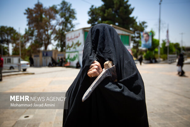 تشییع نمادین شهدای کربلا توسط زنان بنی‌اسد در قزوین⁩