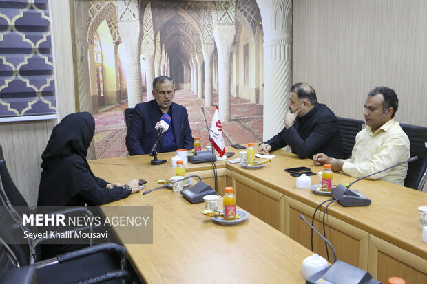 حضور نماینده مردم اهواز در دفتر خبرگزاری مهر