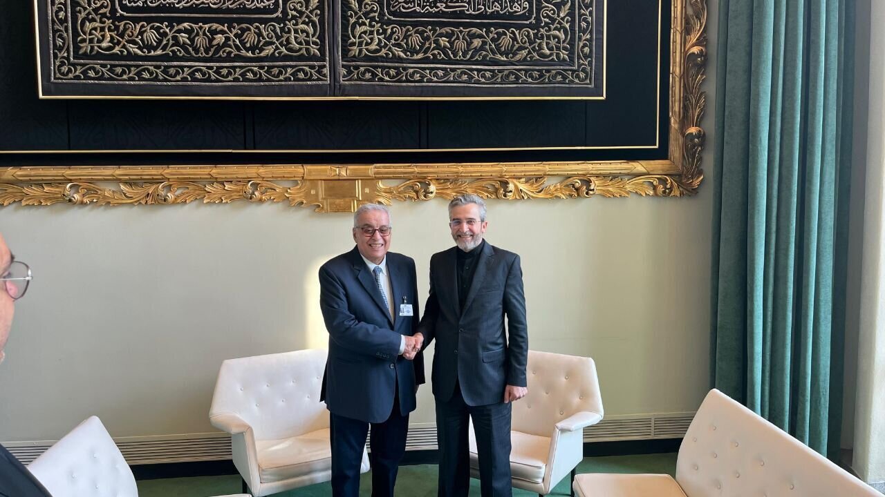 Iran’s Bagheri Kani meets Lebanese FM in New York
