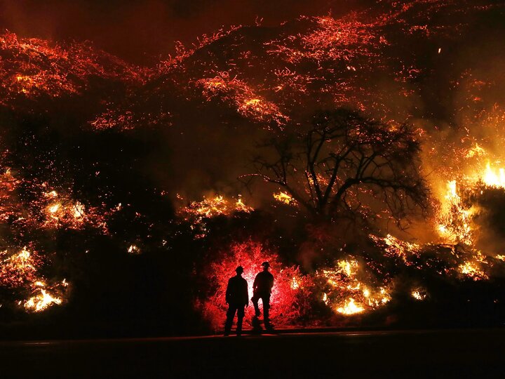 VIDEO: Wildfire in LA National Forest