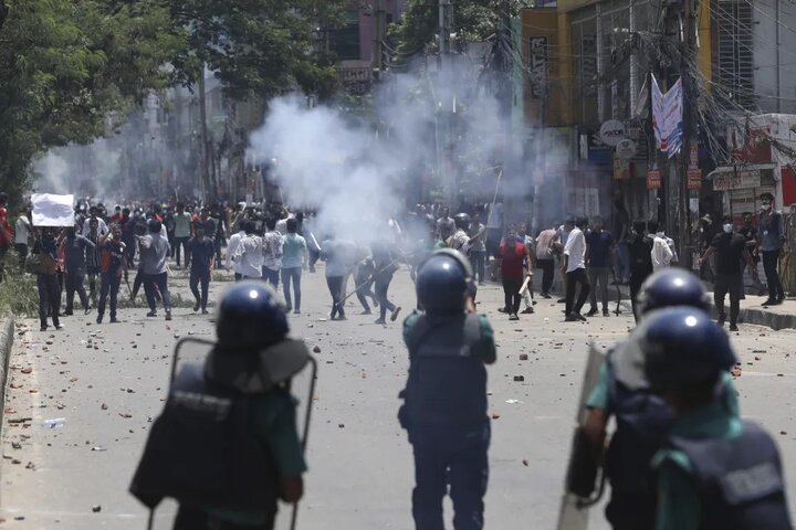 Bangladeş'teki protestolarda can kaybı 105'e yükseldi Bangladeş'teki protestolarda can kaybı 105'e yükseldi