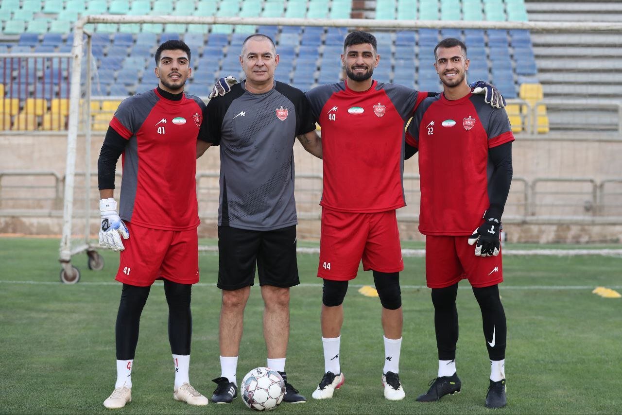 اولویت جذب یک بازیکن برای پرسپولیس/ به دنبال جانشین بیرانوند