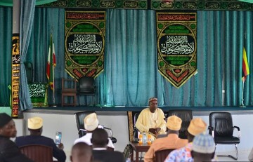 کنفرانس امام حسین (ع) در  اوگاندا برپا شد/گرامیداشت یاد و خاطره رئیس جمهور شهید