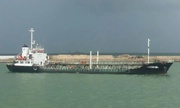 سپاہ پاسداران نے خلیج فارس میں تیل سمگلنگ میں ملوث آئل ٹینکر کو قبضے میں لے لیا