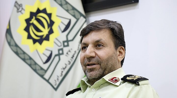 کشف انواع شربت مواد مخدر از 2 مسافر قطار تهران و نیشابور