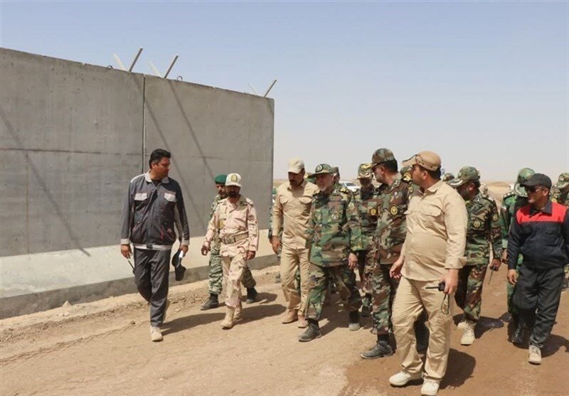  إغلاق 300 كلم من الحدود الايرانية الافغانية بأسوار يبلغ ارتفاعها 4 أمتار