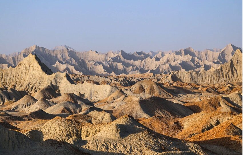 بەندەرە سیحراوییەکەی ئێران، چابەهار بناسین