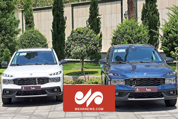 İran'ın yerli yapım "Reera" adlı otomobili görücüye çıkarıldı İran'ın yerli yapım "Reera" adlı otomobili görücüye çıkarıldı
