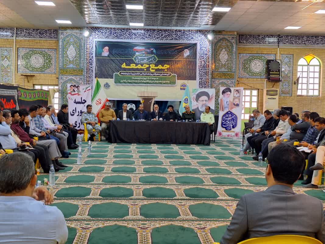 مسئولان گناوه با ارائه عملکردها در جامعه نشاط ایجاد کنند