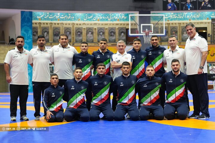 منتخب الشباب الايراني للمصارعة الحرة يفوز بلقب بطولة آسيا