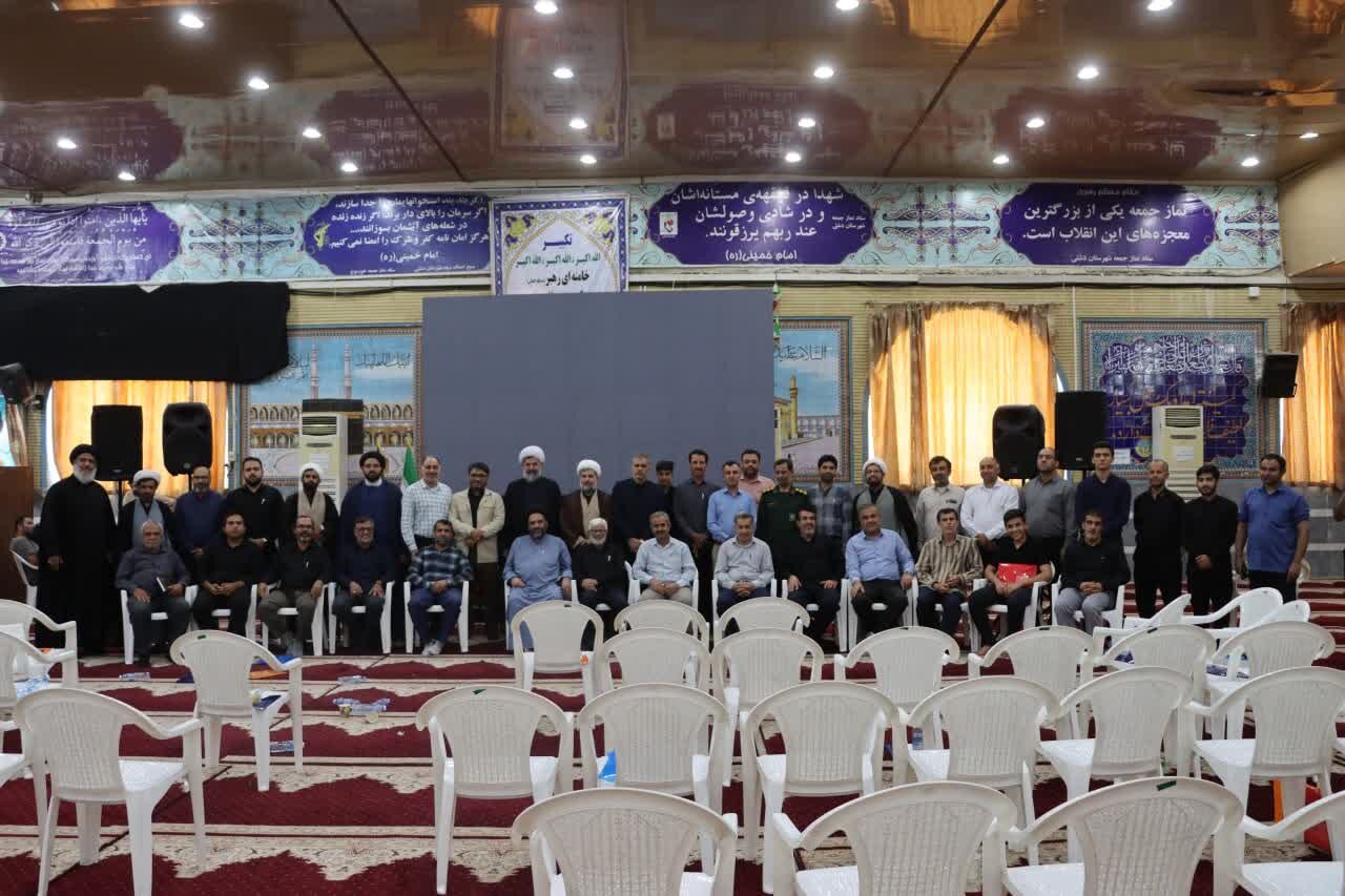 نماز جمعه در ۲۵ پایگاه استان بوشهر اقامه میشود