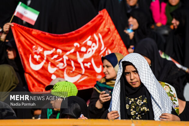 اجتماع دختران انقلاب در ورزشگاه آزادی