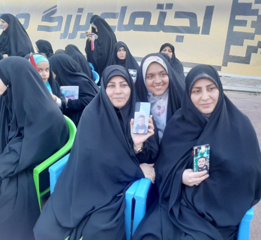 اجتماع دختران انقلاب در ورزشگاه آزادی برگزار شد