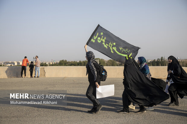 اجتماع مردمی دختران انقلاب در ورزشگاه آزادی