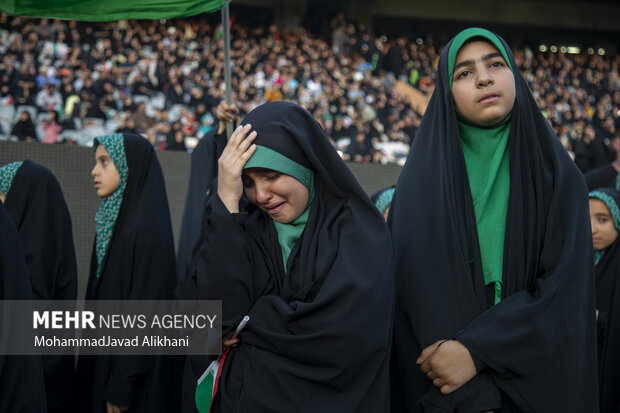 اجتماع مردمی دختران انقلاب در ورزشگاه آزادی