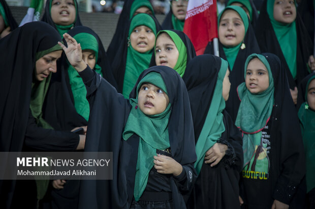 اجتماع مردمی دختران انقلاب در ورزشگاه آزادی