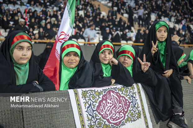 اجتماع مردمی دختران انقلاب در ورزشگاه آزادی