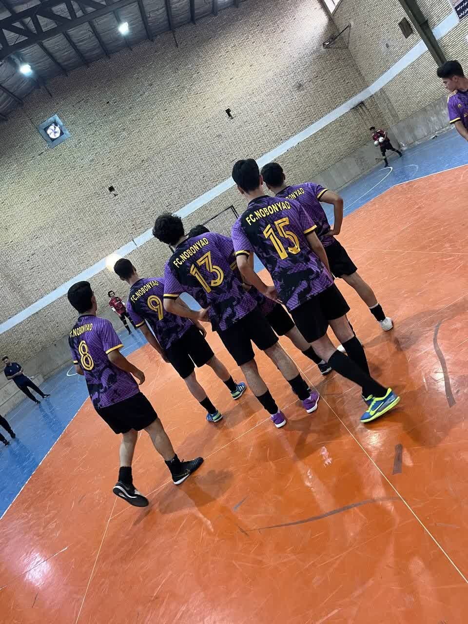 تداوم صدرنشینی نوبنیاد با پیروزی در شهرآورد اردستان