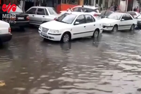 VIDEO: Flash floods in Iran's Astara block roads