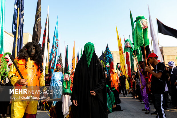 کاروان پیاده‌روی اربعین «عشاق الحسین رامشیر»