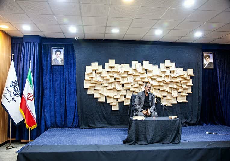 نشست «حسینیه هنر» در بوشهر برگزار شد