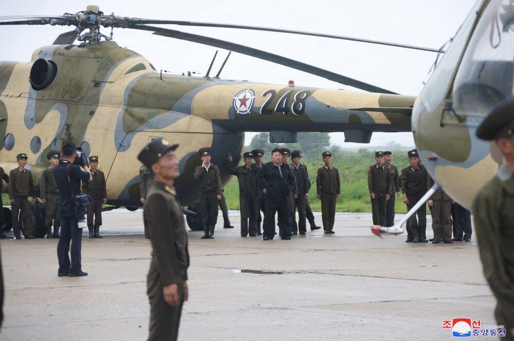 رهبر کره شمالی شخصا عملیات نظامی امدادونجات را هدایت کرد+ تصاویر