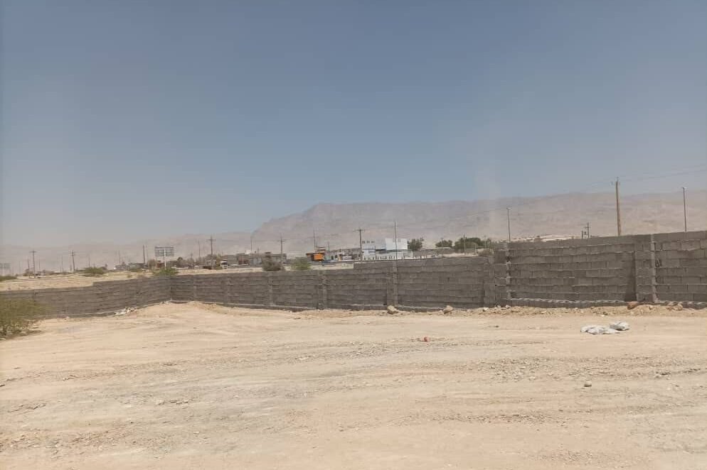 توقف ساخت و ساز غیرمجاز در دشتستان/ تثبیت اراضی غیر ملی در جم