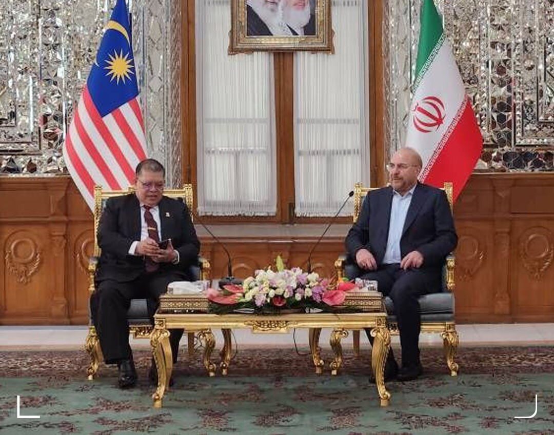 قاليباف يلتقي رئيس البرلمان الماليزي في طهران