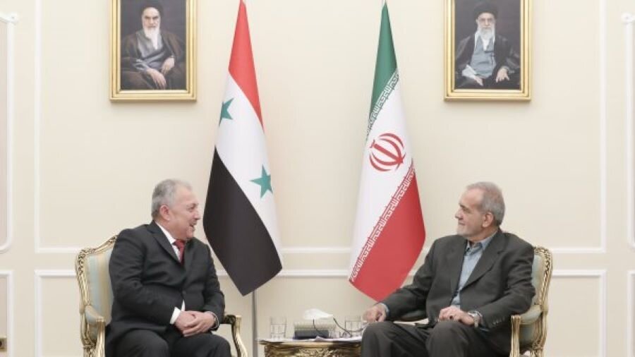 بزشكيان: إيران وسوريا أصدقاء الأوقات الصعبة