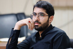 تجلیل از ۳۰ خانواده شهید در مراسم بزرگداشت شهدای هشتم شهریور