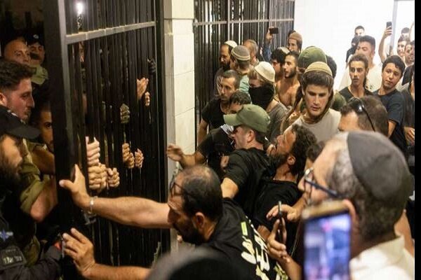 در یک قدمی جنگ داخلی هستیم/ افزایش نگرانیها درباره فروپاشی در یک قدمی جنگ داخلی هستیم/ افزایش نگرانیها درباره فروپاشی