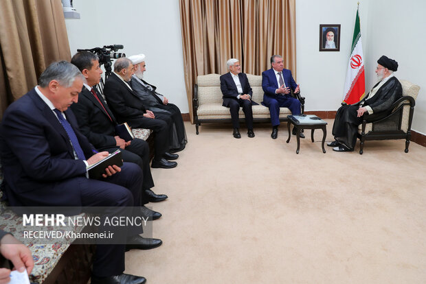 دیدار رئیسجمهور تاجیکستان با رهبر معظم انقلاب اسلامی