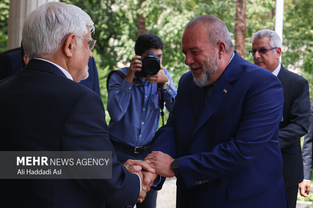 
Iran VP Aref meeting with Cuba’s Prime Minister