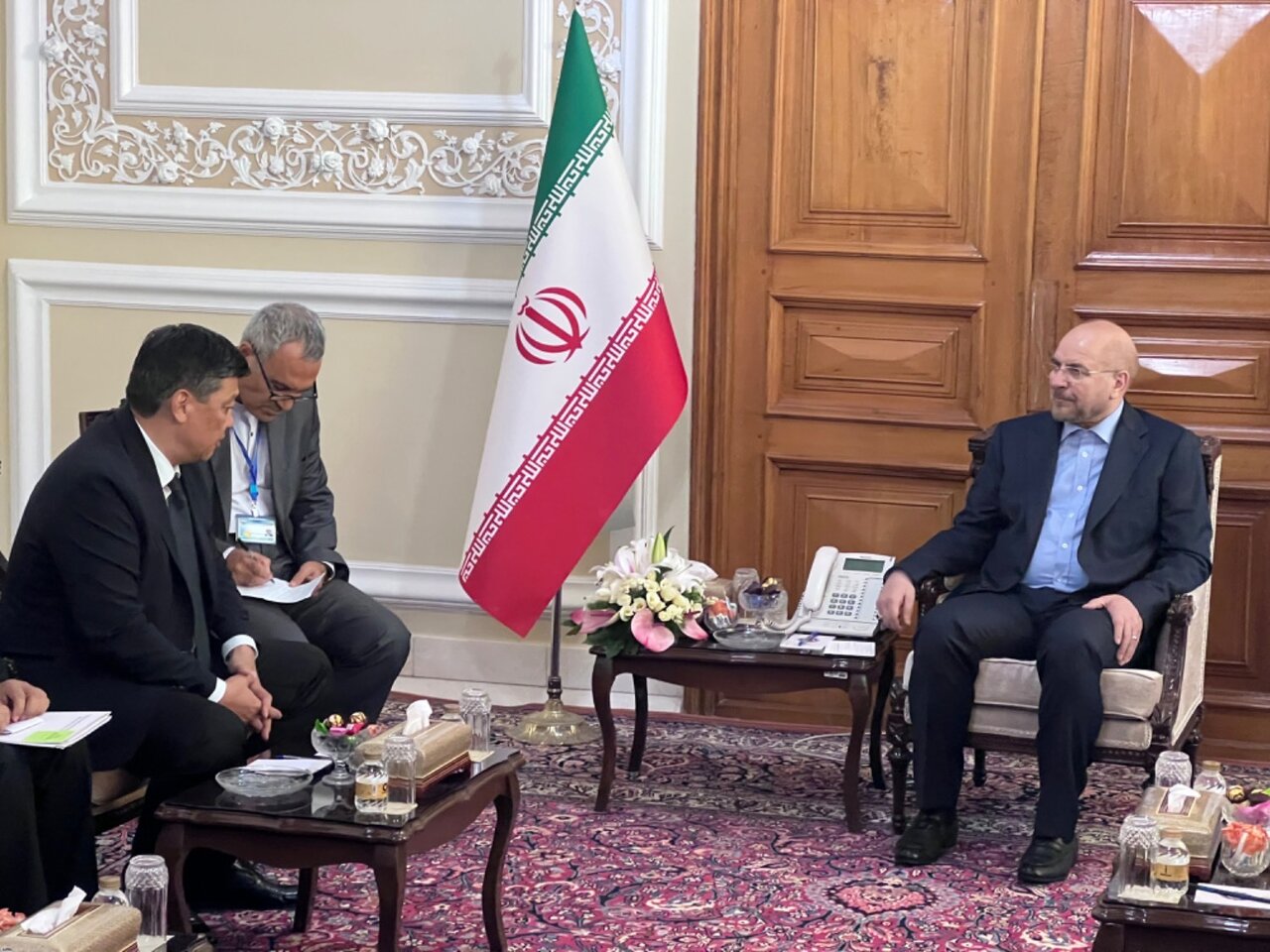Iran's parl. speaker met with Kyrgyzstan dep. minister