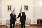 Azeri PM invites president Pezeshkian to attend COP29