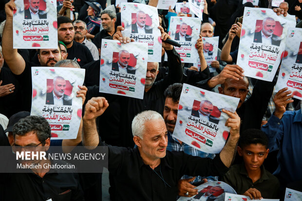 
People in Mashhad condemn Haniyeh assassination
