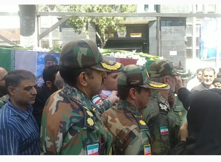 پیکر شهید حسین سامی مقام در سنندج تشییع شد