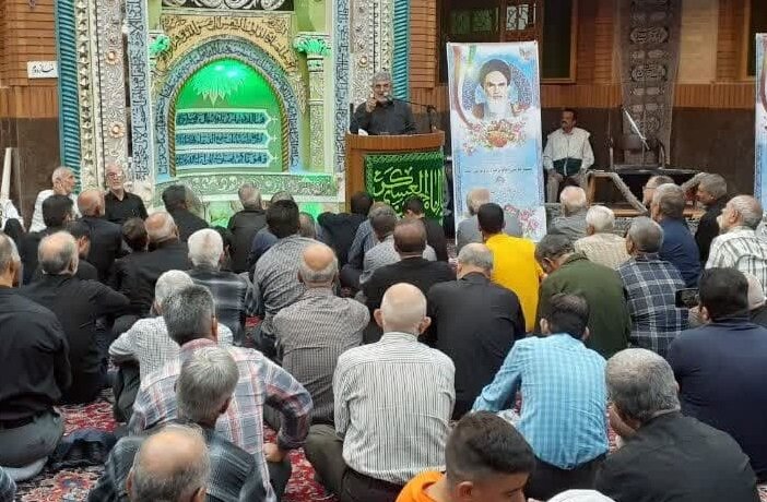 «حضور در صحنه ها» ویژگی بارز ملت ایران اسلامی است