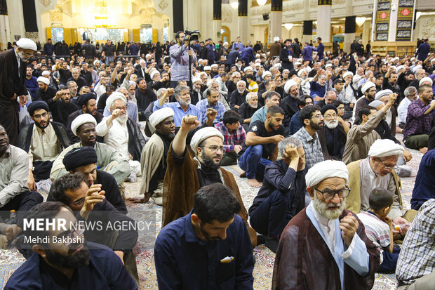 بزرگداشت شهید«اسماعیل هنیه»در حرم حضرت معصومه(س)