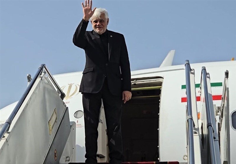 VP Aref departs for Qatar (+VIDEO)