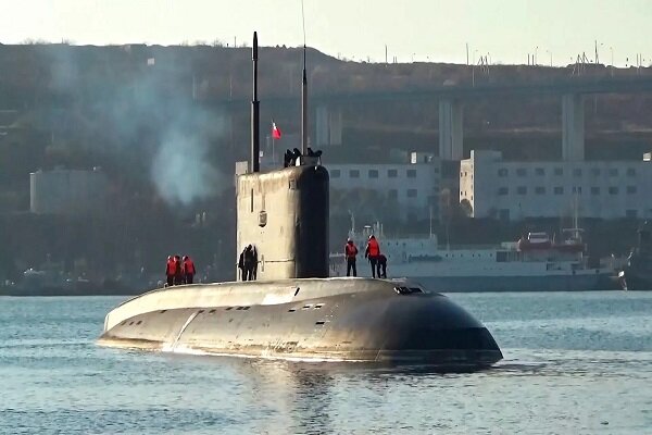 زیردریایی روسیه با موشک‌های S۴۰۰ غرق شد