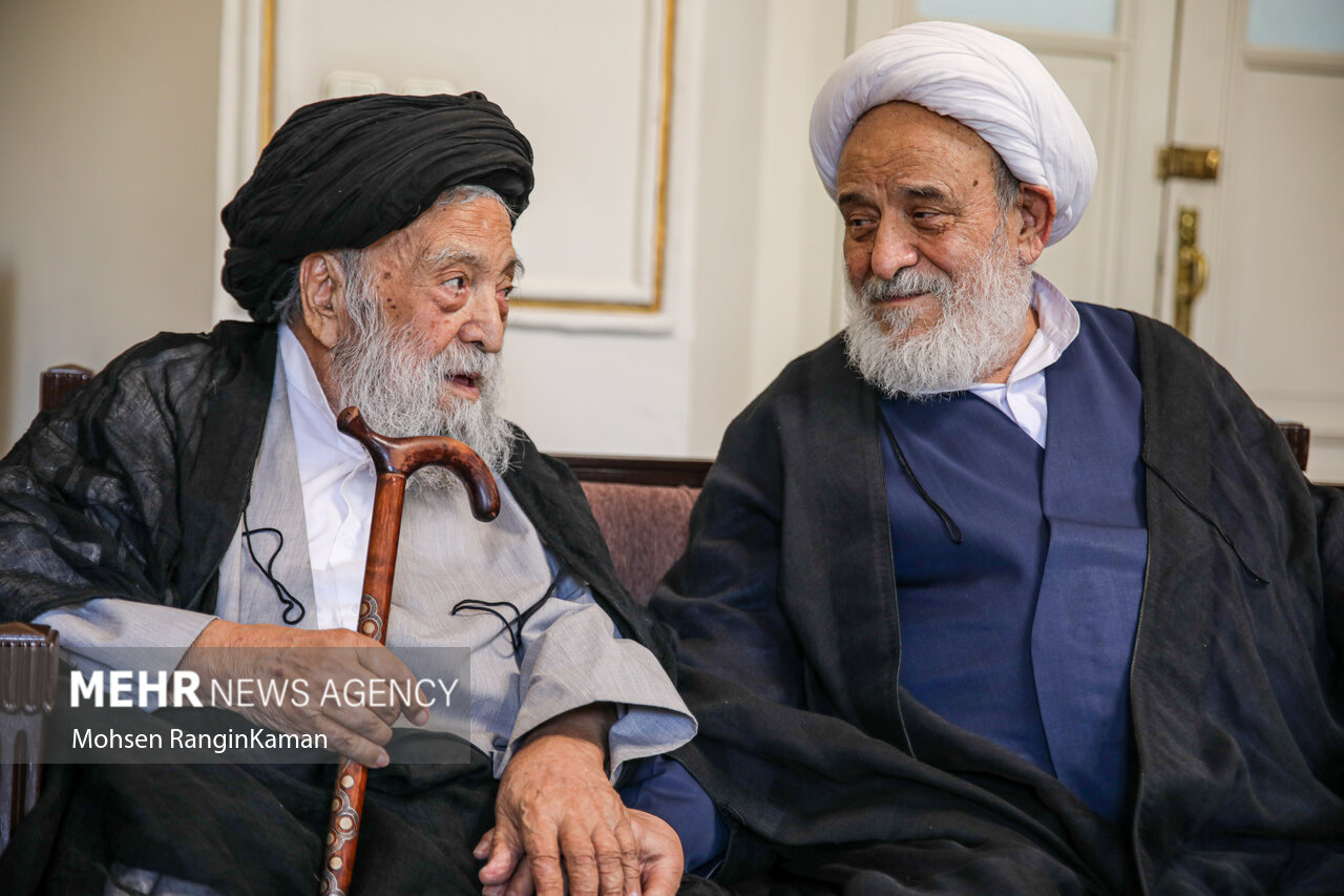 آیتالله مستجابی عالم وارسته و میراثدار معنویت در اصفهان بود