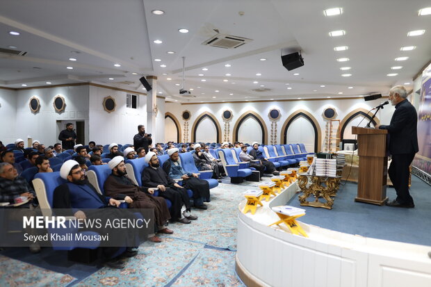 تجهیزات ۷۲ مسجد و خانه قرآنی در خوزستان اهدا شد