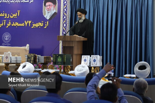 تجهیزات ۷۲ مسجد و خانه قرآنی در خوزستان اهدا شد