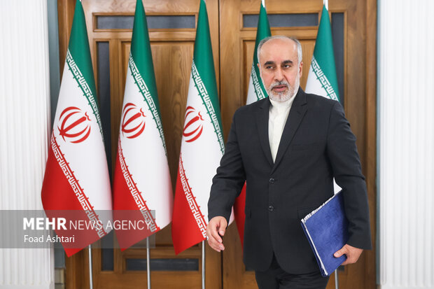 ادعای حضور یک نظامی ایرانی در خاک اوکراین کذب است ادعای حضور یک نظامی ایرانی در خاک اوکراین کذب است