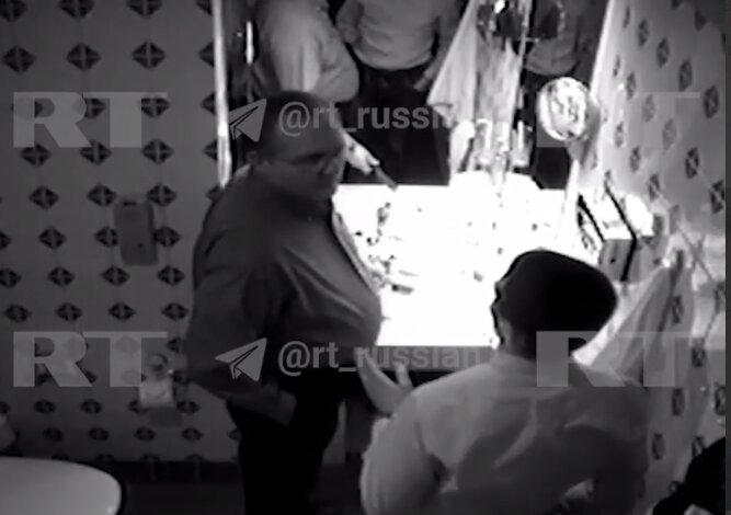 VIDEO: Watch moments when American spy arrested in Moscow