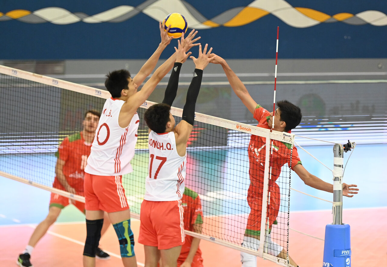 Iran U18 volleyball