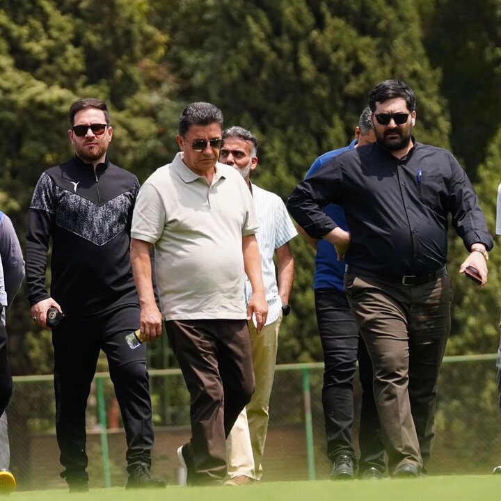 کفاشیان: قلعه‌نویی باید سرمربی تیم ملی بماند/ گفته‌ایم برنامه بدهد!