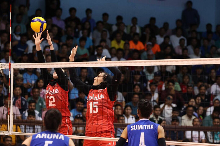 Nepal beat Iran to set up India volleyball final